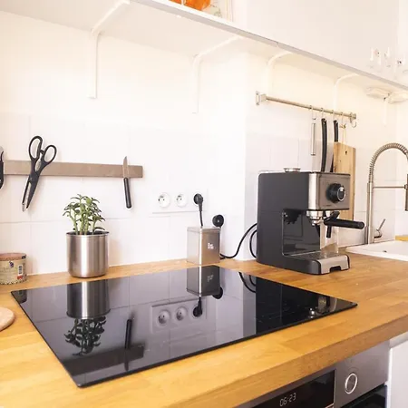 Apartment 33m - Near Place De La Nation Paris